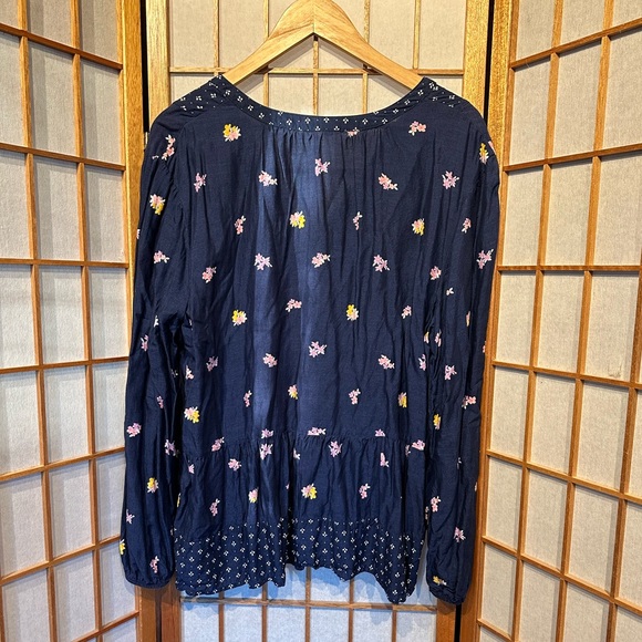 Old Navy Blue Floral Print Peasant Top XL - Picture 8 of 9
